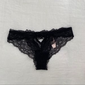 VS black lace underwear
